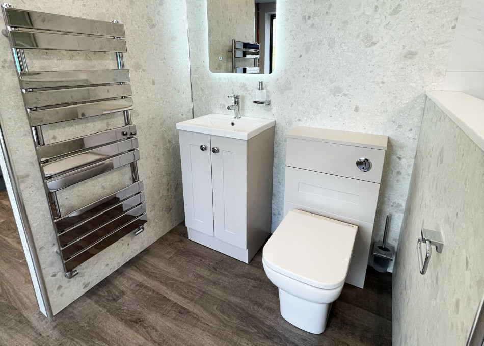 Discover our elegant toilet vanity basin set, perfect for modern bathrooms.