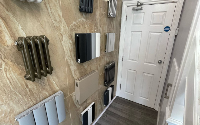 Radiator-display showcasing a variety of styles.